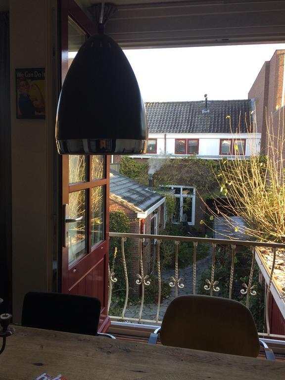 Gastenverblijf Door De Poort Tilburg Exteriör bild